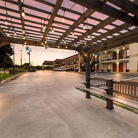 Surestay Hotel By Best Western Меридиан Экстерьер фото