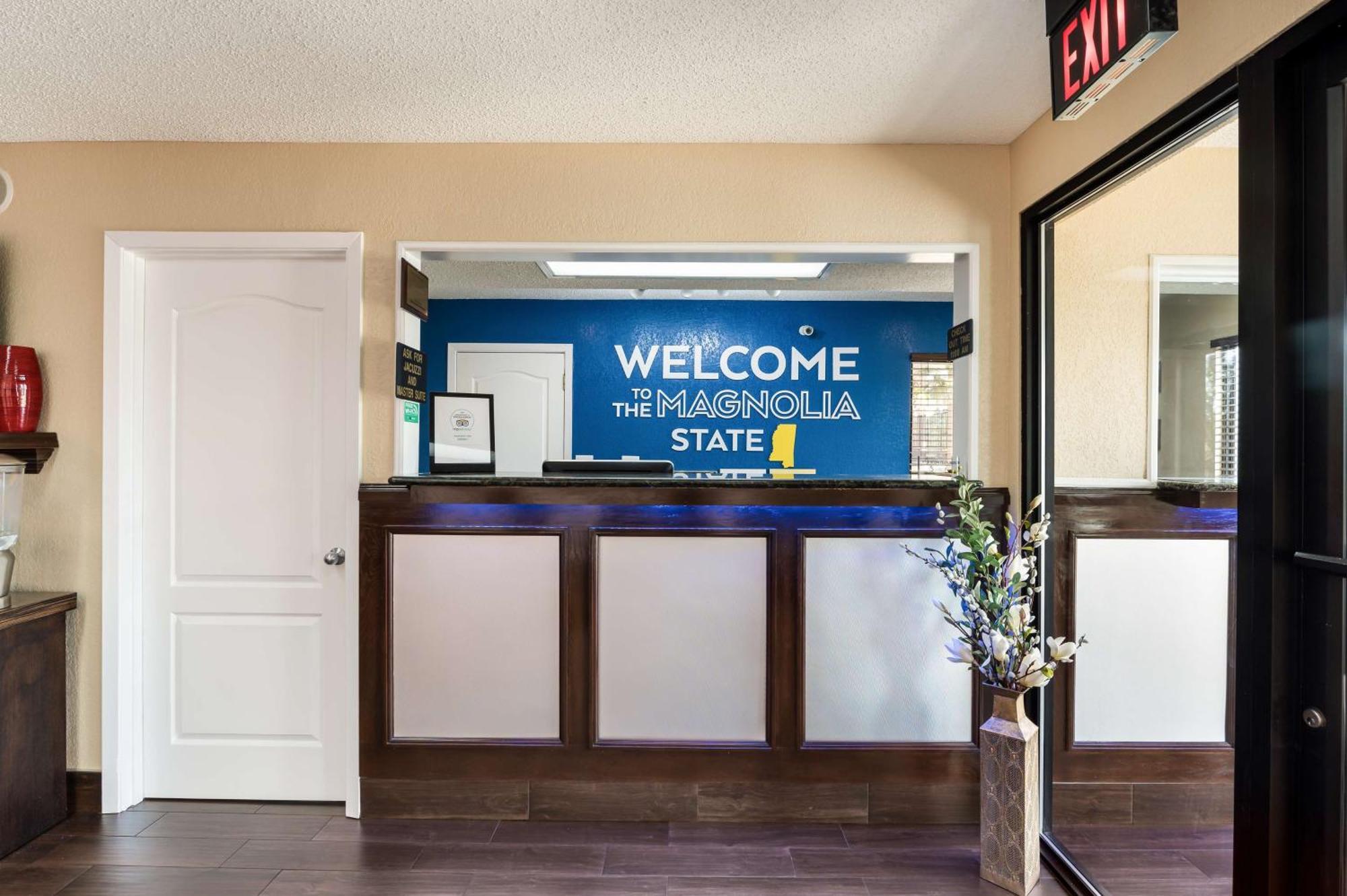 Surestay Hotel By Best Western Меридиан Экстерьер фото